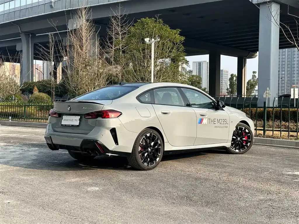 BMW M235L 2025 из CN, фото 6