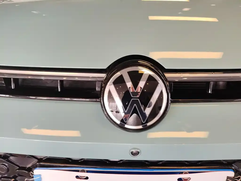 Volkswagen Passat — фото 9