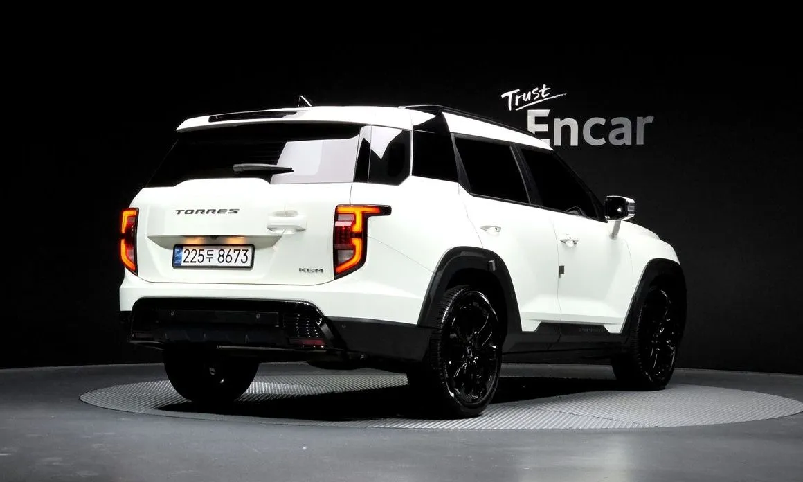 KG Mobility (Ssangyong) Torres — фото 4