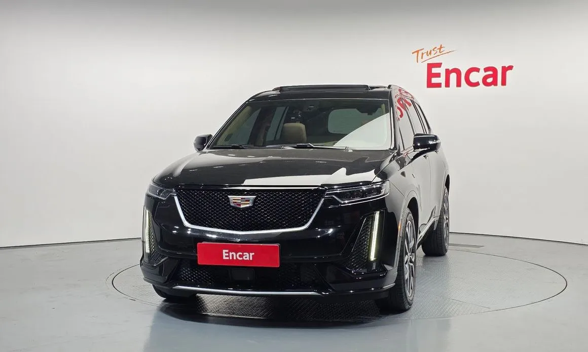 Cadillac XT6 2023 из KR, фото 3