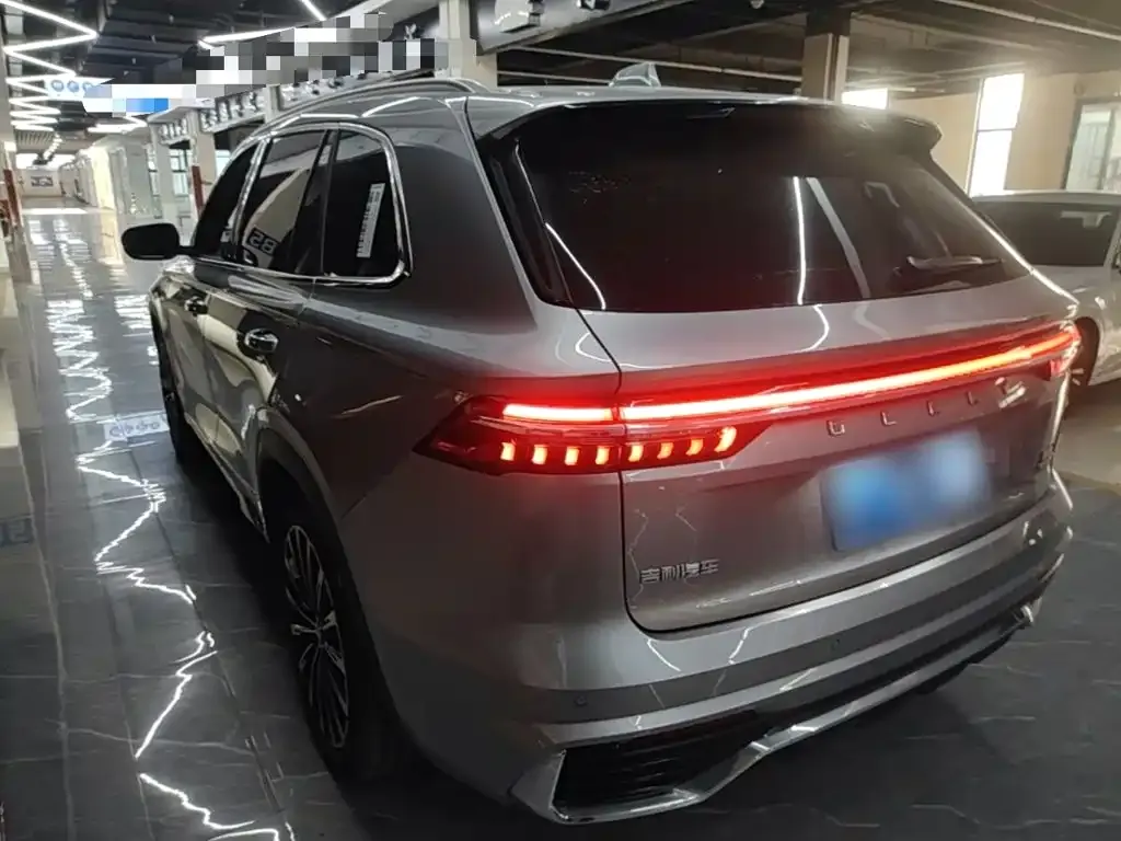 Geely Xingyue L — фото 6