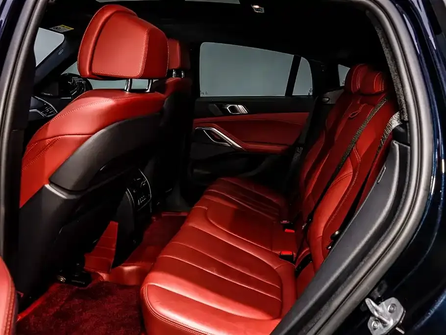 BMW X6 2022 из CN, фото 2