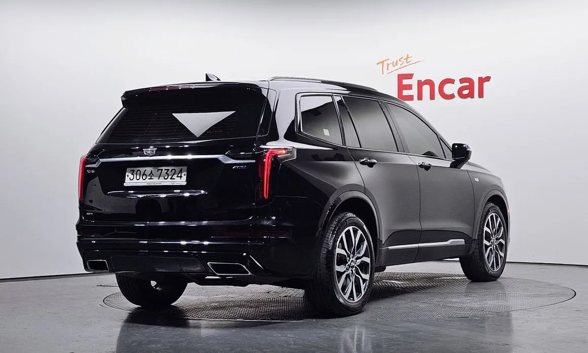 Cadillac XT6 2022 из KR, фото 8