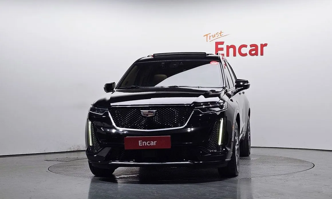 Cadillac XT6 2022 из KR, фото 2
