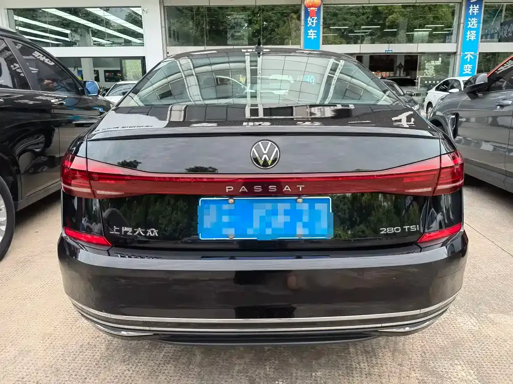 Volkswagen Passat — фото 9