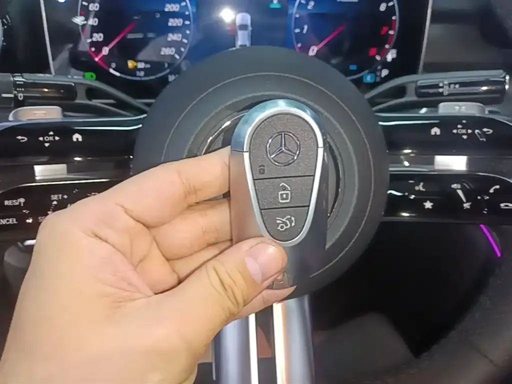 Mercedes-Benz C-Class 2025 из CN, фото 6