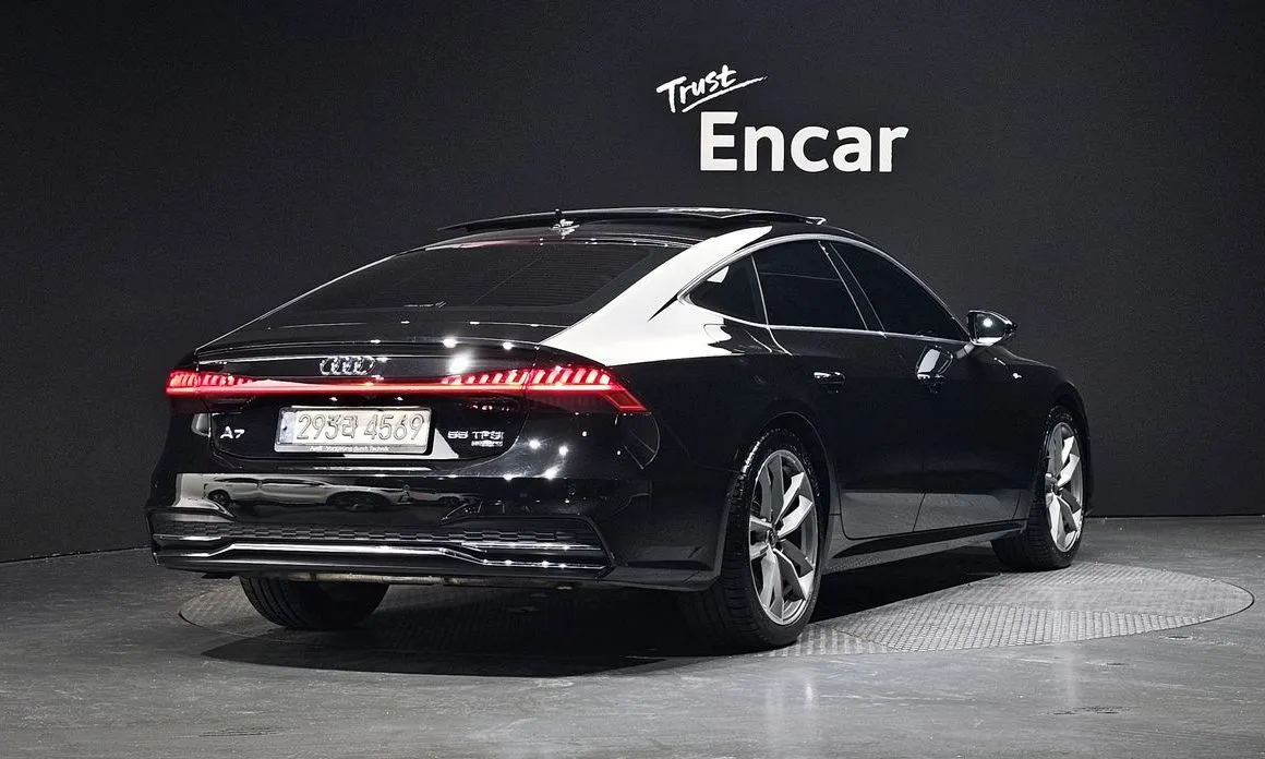 Audi A7 — фото 7
