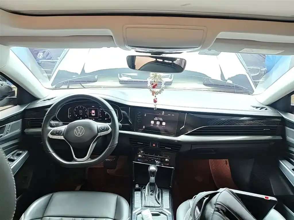 Volkswagen Passat — фото 2