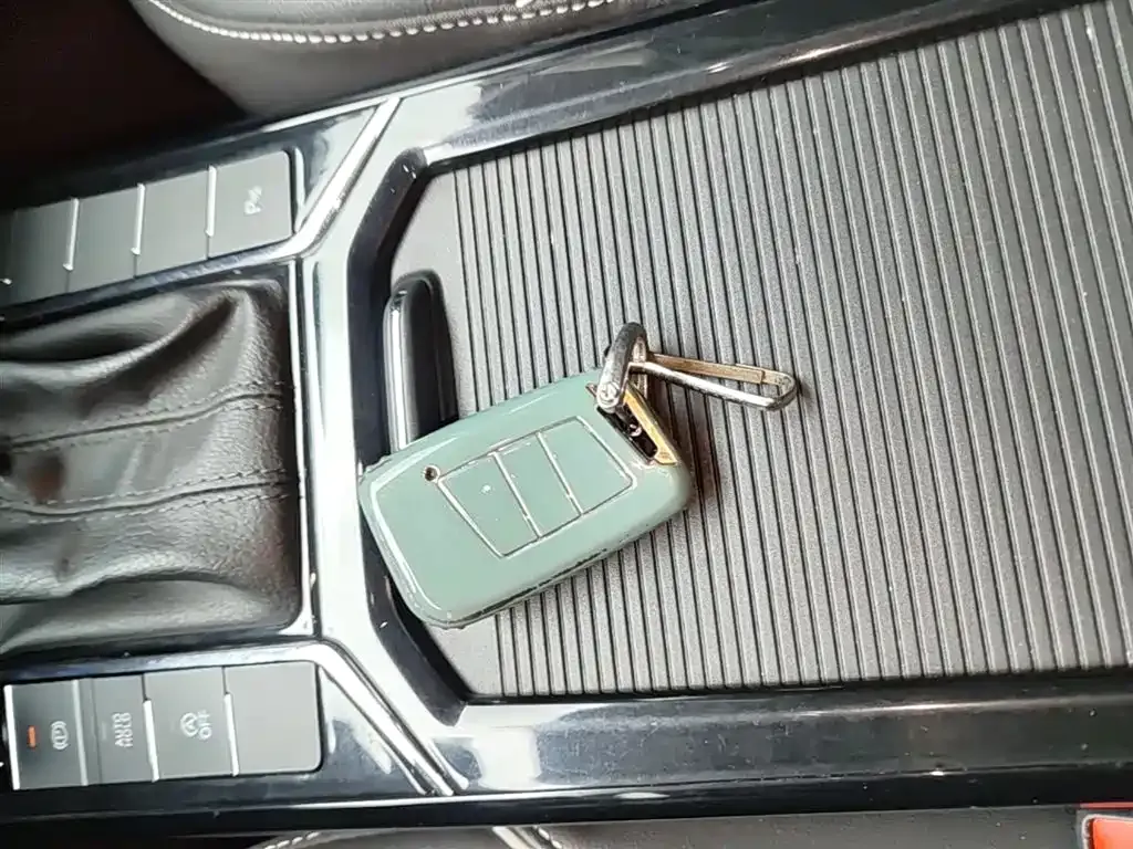Volkswagen Passat — фото 9