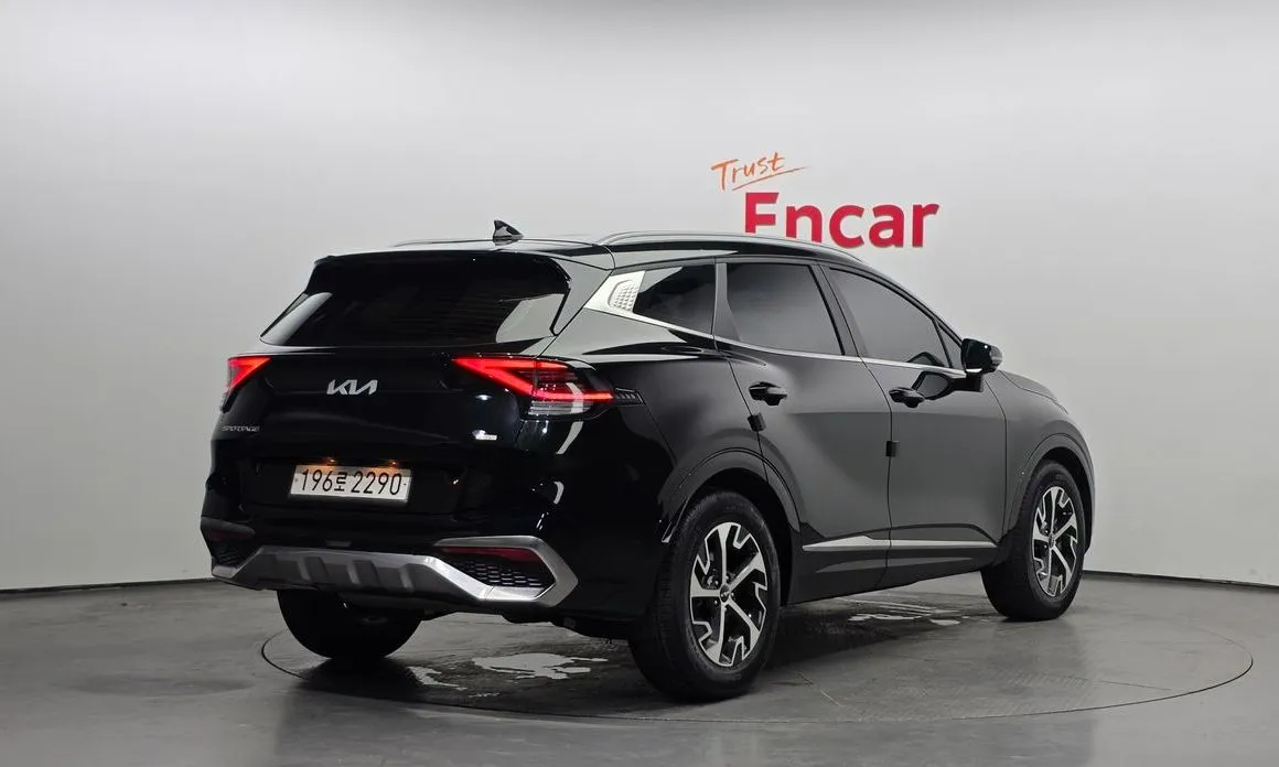 Kia Sportage — фото 6