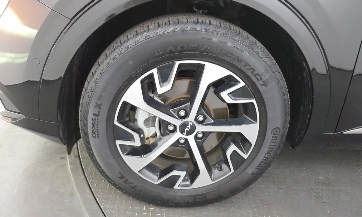 Kia Sportage — фото 8