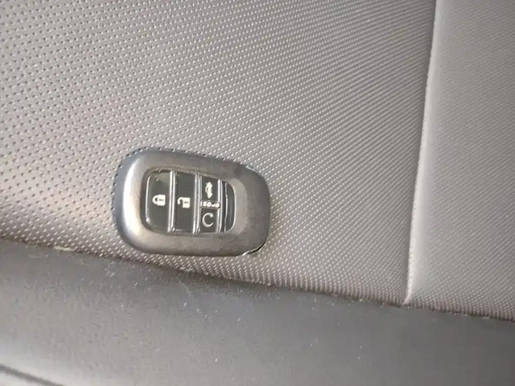 Honda Civic — фото 10