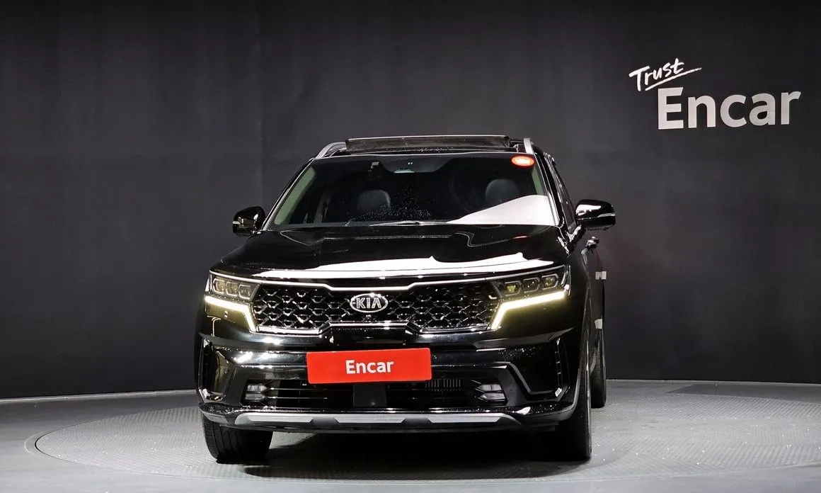 Kia Sorento — фото 5