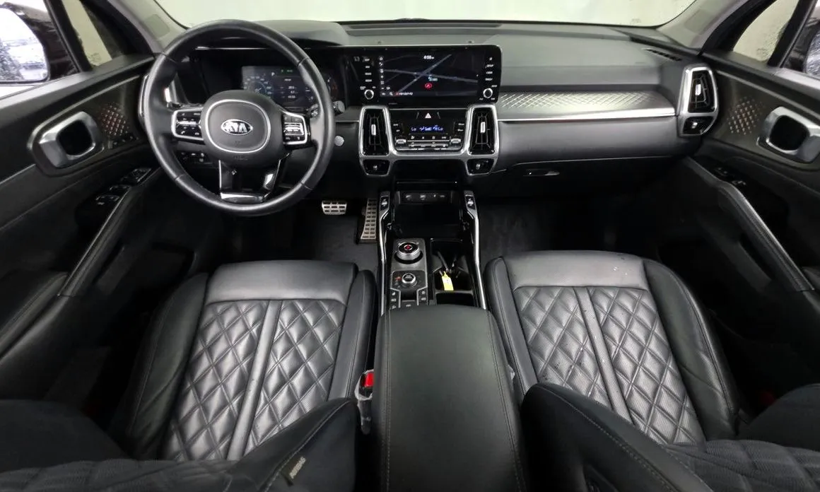 Kia Sorento — фото 10