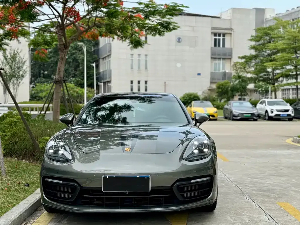 Porsche Panamera — фото 5