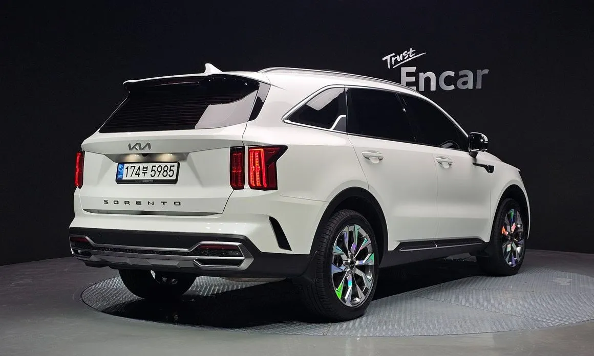Kia Sorento — фото 2