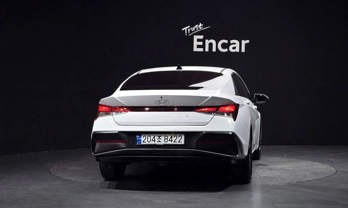 Hyundai AVANTE — фото 4
