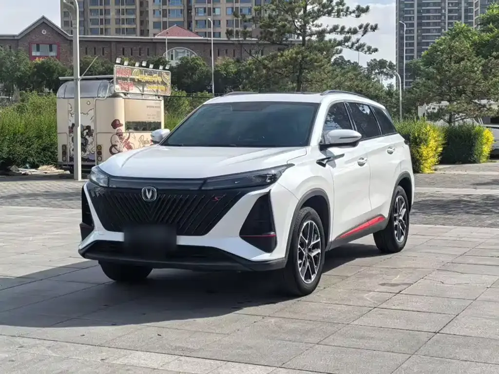 Changan CS75PLUS — фото 1