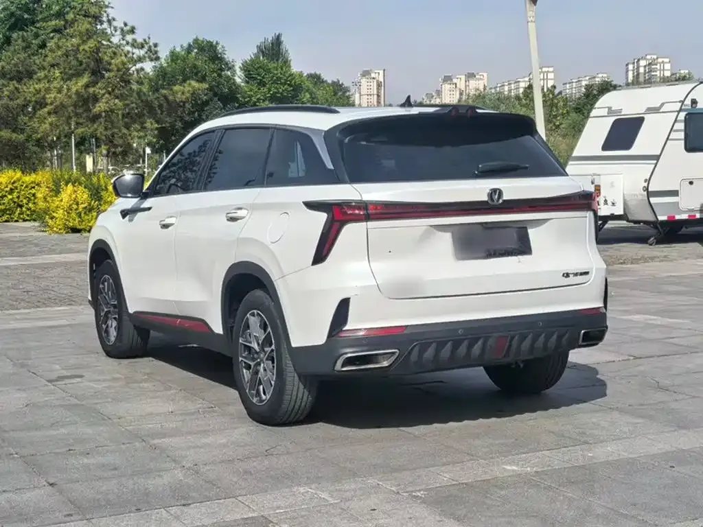Changan CS75PLUS — фото 2