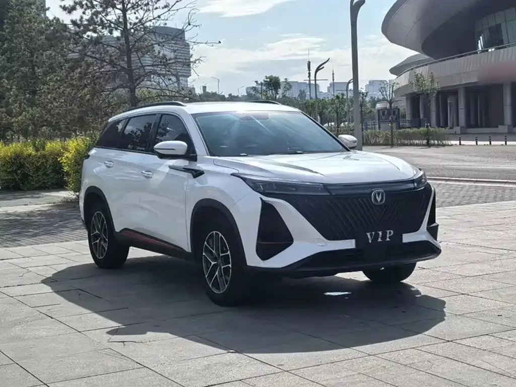 Changan CS75PLUS — фото 10