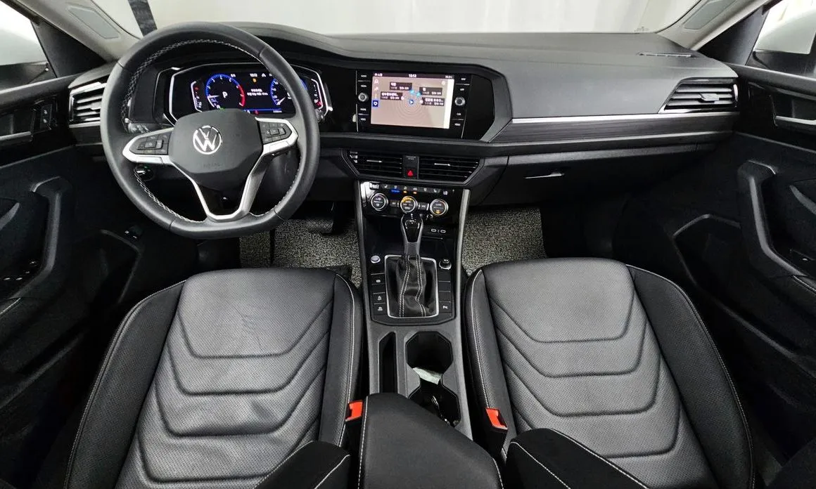 Volkswagen Jetta 2023 из KR, фото 10