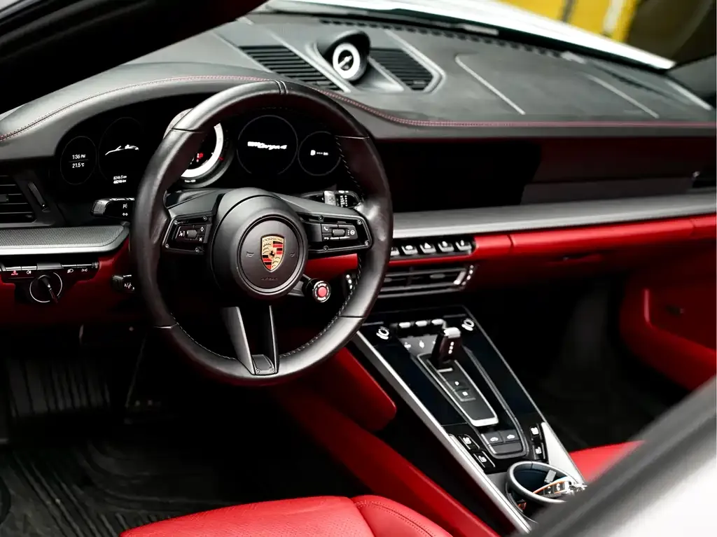 Porsche 911 2021 из CN, фото 7