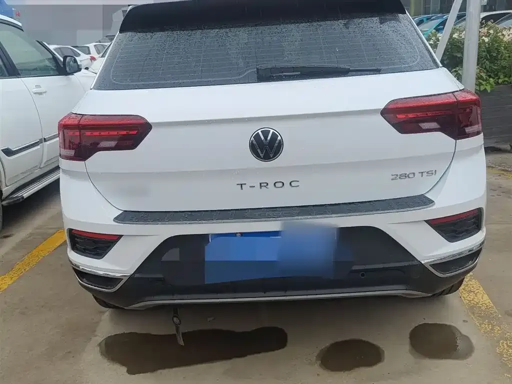 Volkswagen T-Roc — фото 4