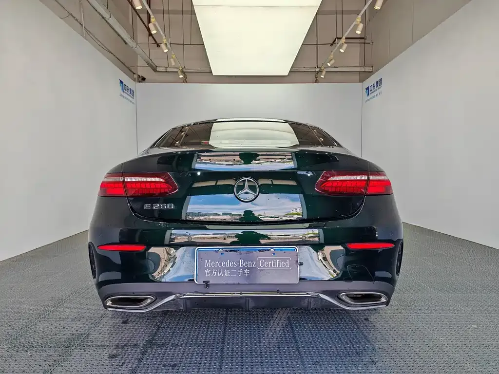 Mercedes-Benz E-Class (Import) — фото 3