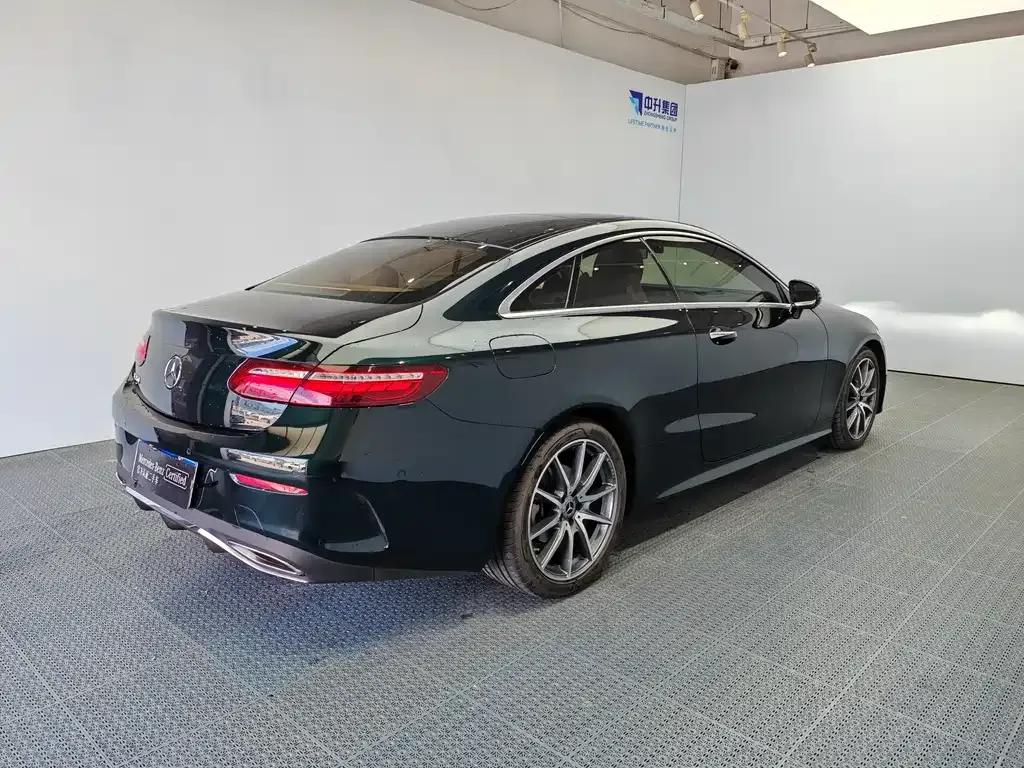 Mercedes-Benz E-Class (Import) — фото 8