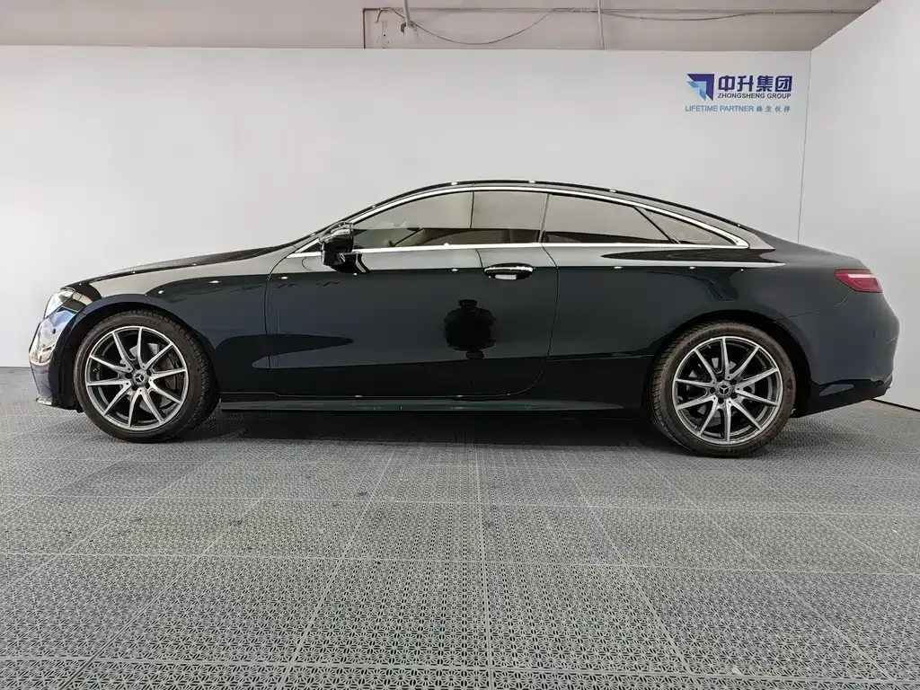 Mercedes-Benz E-Class (Import) — фото 10