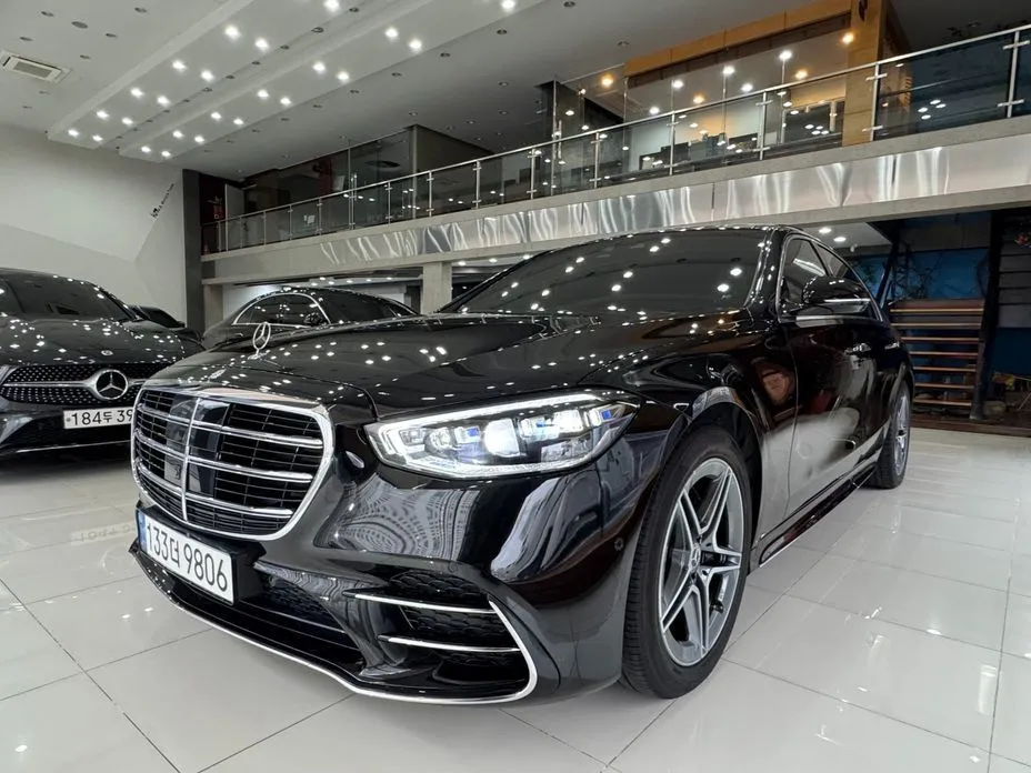 Mercedes-Benz S-Class — фото 1