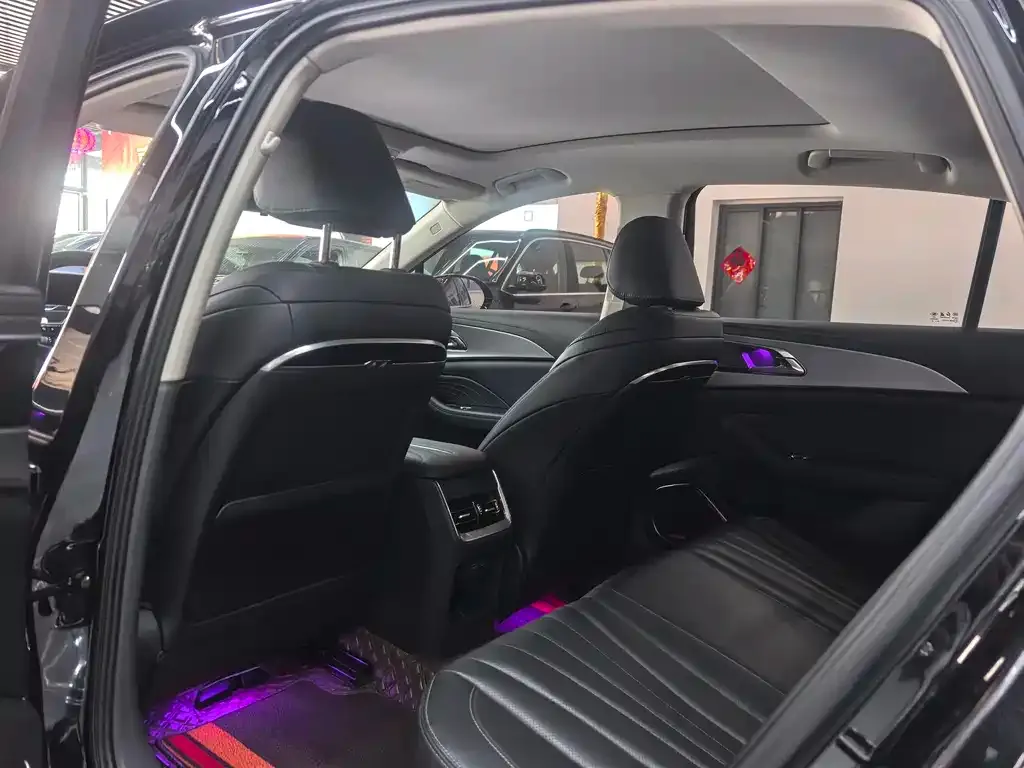Hongqi H5 2024 из CN, фото 7