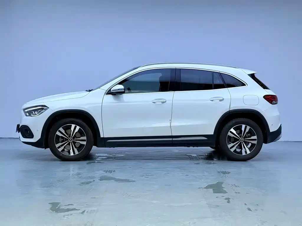 Mercedes-Benz GLA 2022 из CN, фото 4