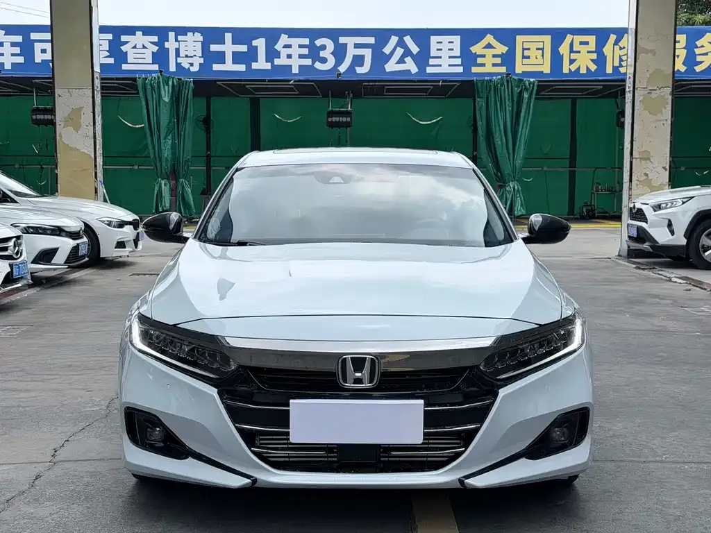 Honda Accord — фото 2