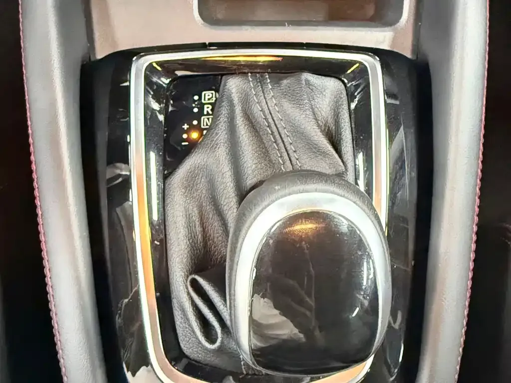 Nissan Qashqai — фото 6