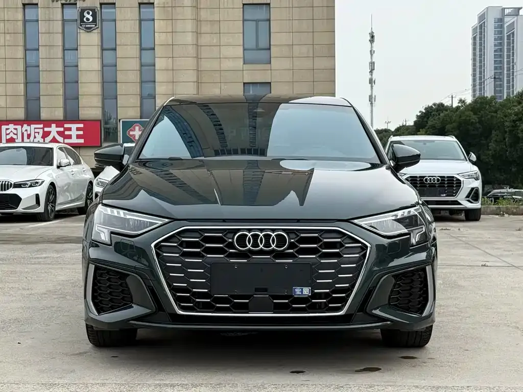 Audi A3 — фото 2
