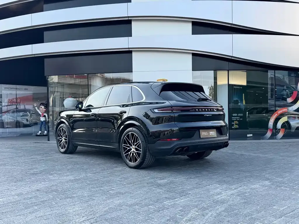 Porsche Cayenne — фото 9