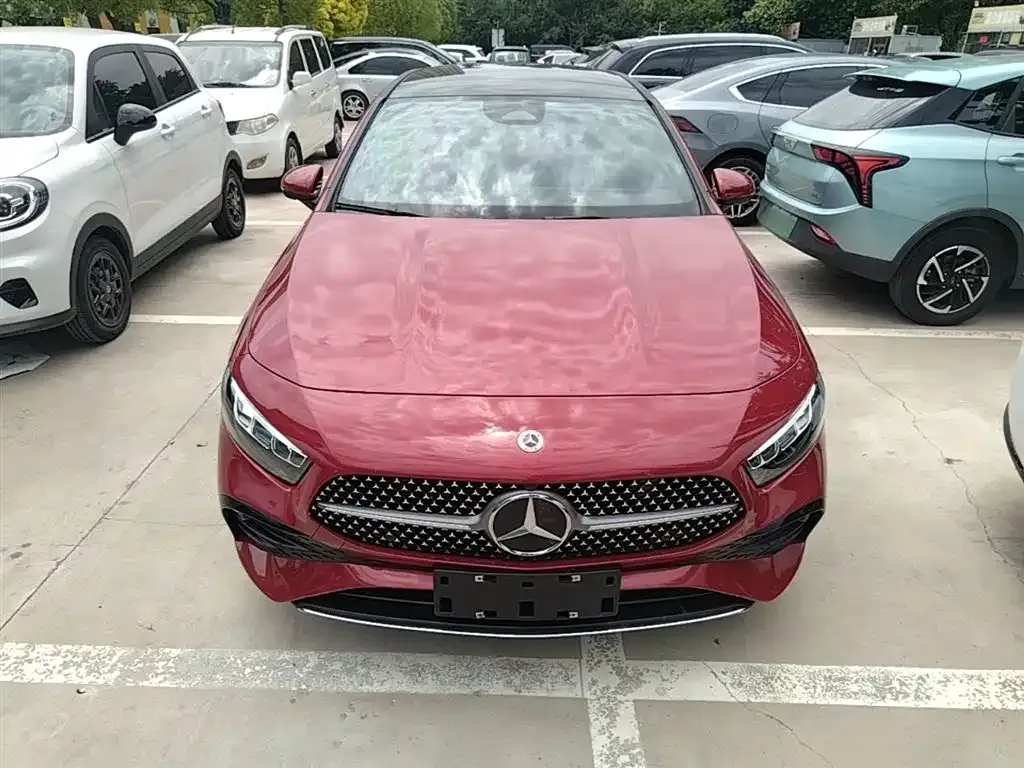 Mercedes-Benz A-Class 2023 из CN, фото 7