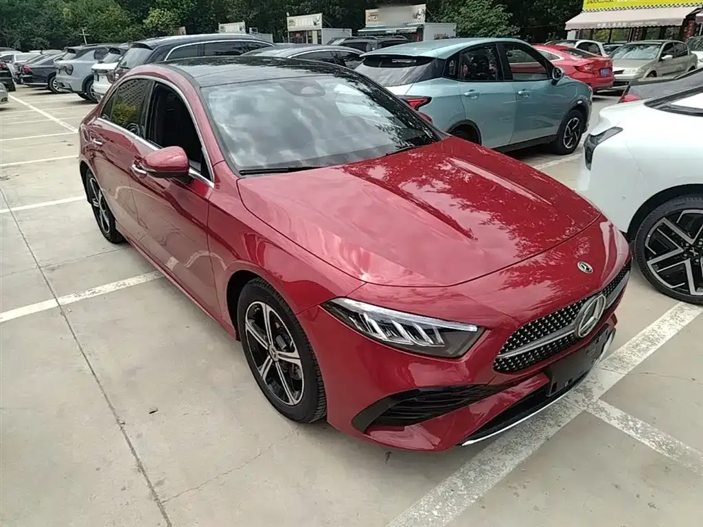 Mercedes-Benz A-Class 2023 из CN, фото 10