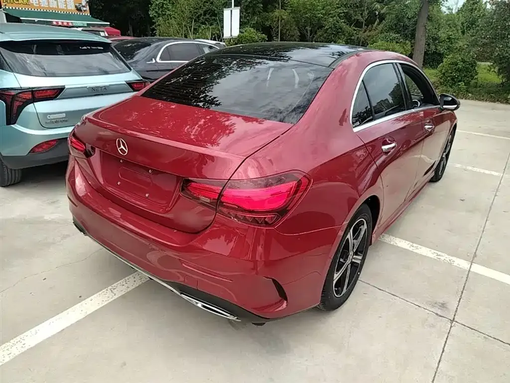 Mercedes-Benz A-Class 2023 из CN, фото 8