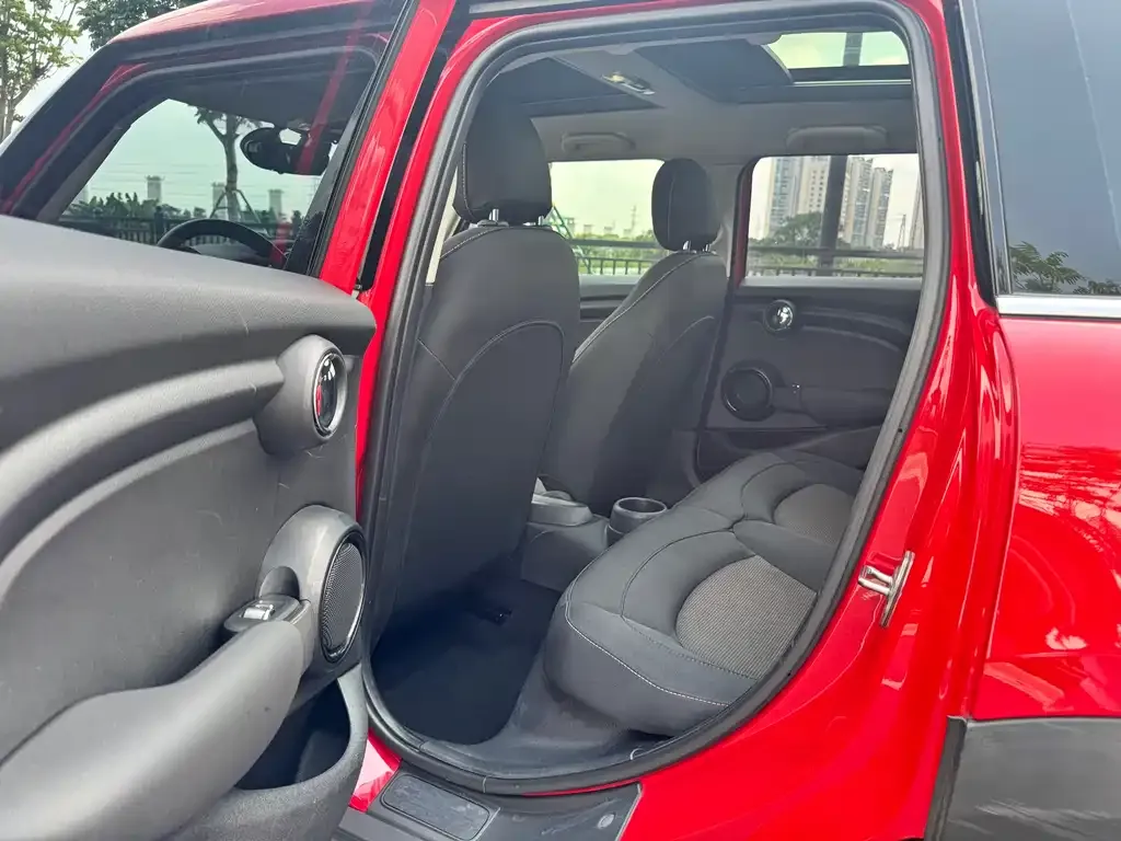 MINI Cooper (3-door) 2023 из CN, фото 7