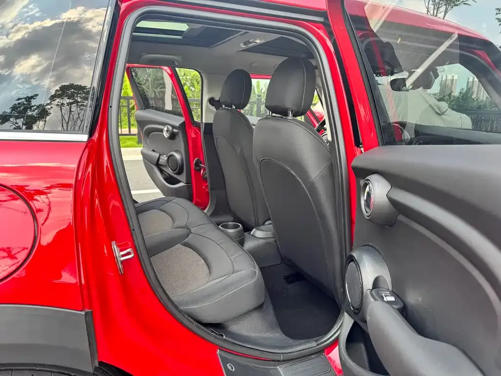 MINI Cooper (3-door) 2023 из CN, фото 4