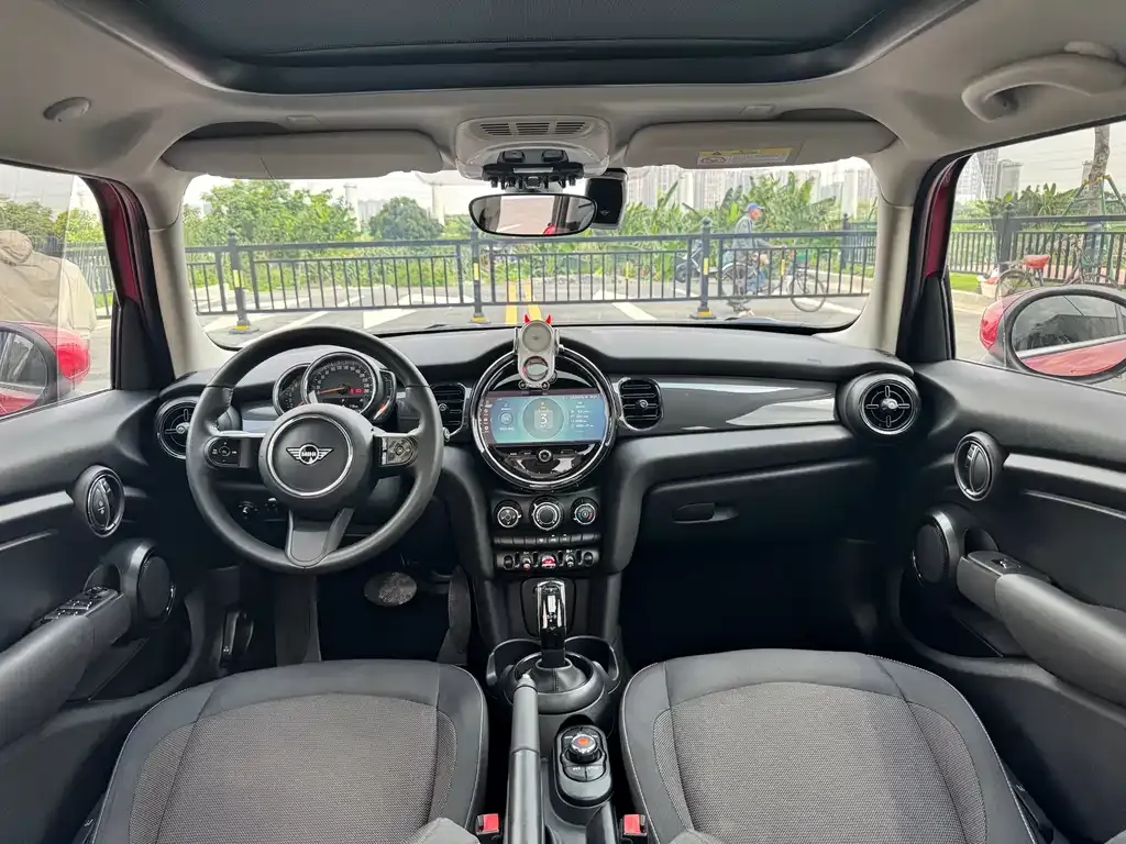 MINI Cooper (3-door) 2023 из CN, фото 8
