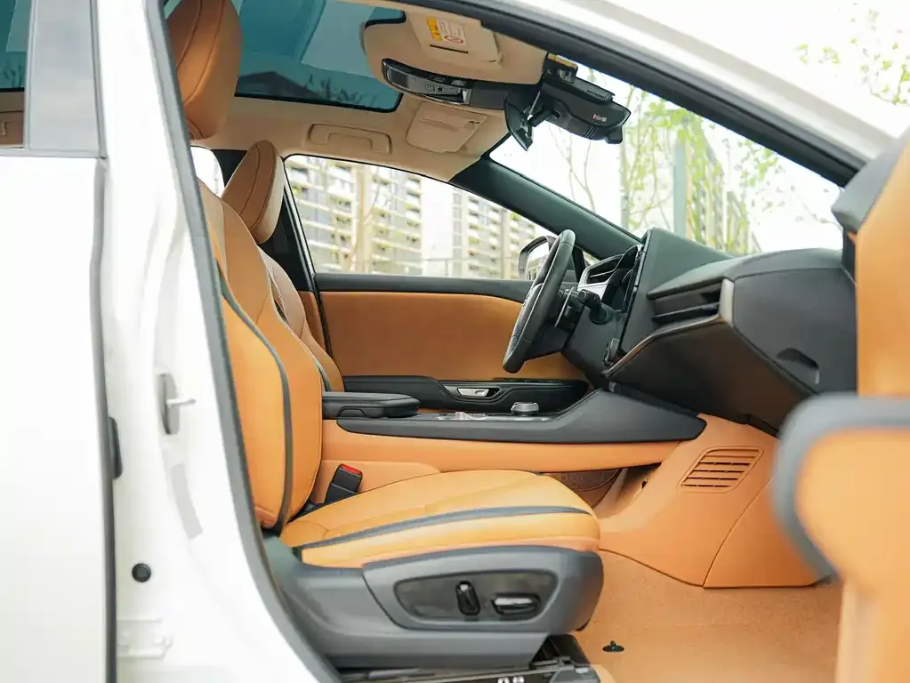 Lexus RZ 2023 из CN, фото 2