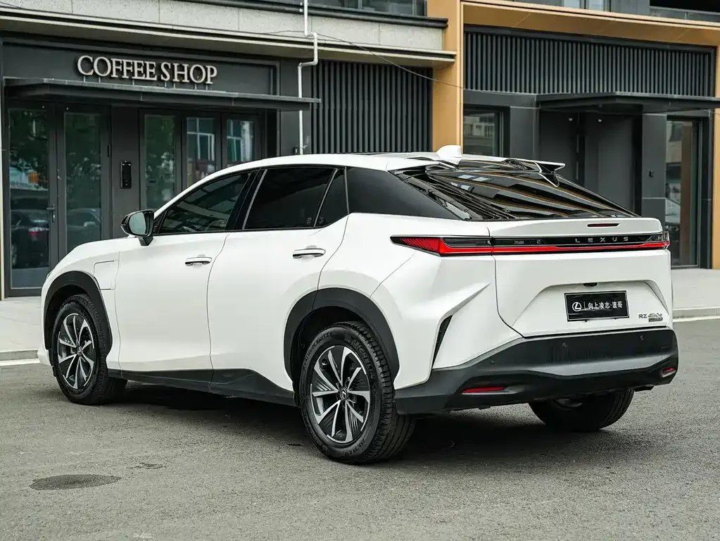 Lexus RZ 2023 из CN, фото 8