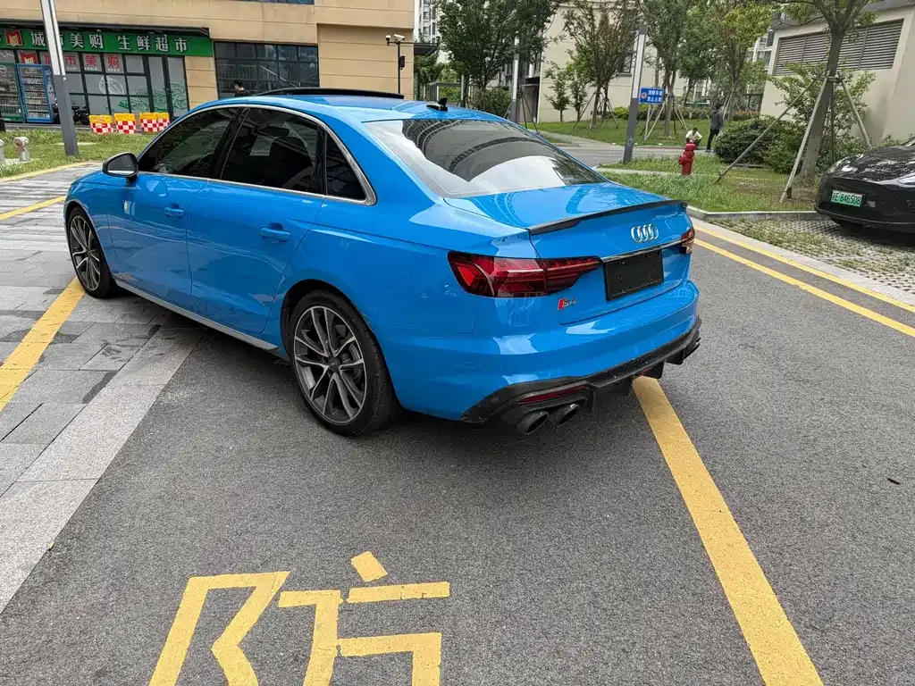 Audi S4 2021 из CN, фото 9