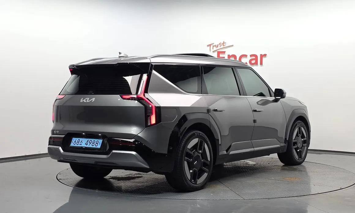 Kia EV9 2024 из KR, фото 8