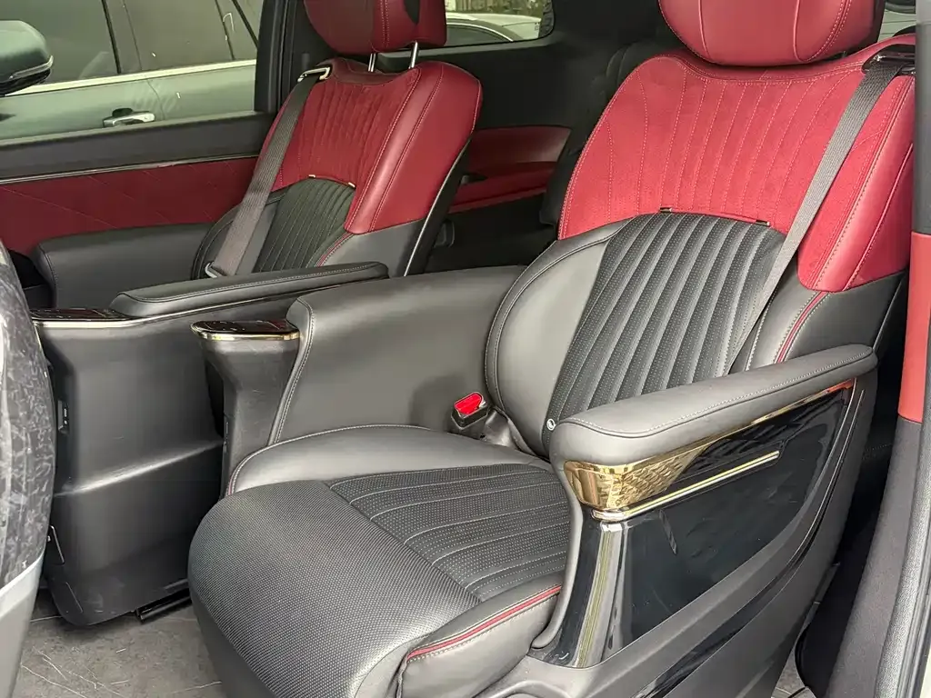 GAC Motor Trumpchi M8 — фото 10