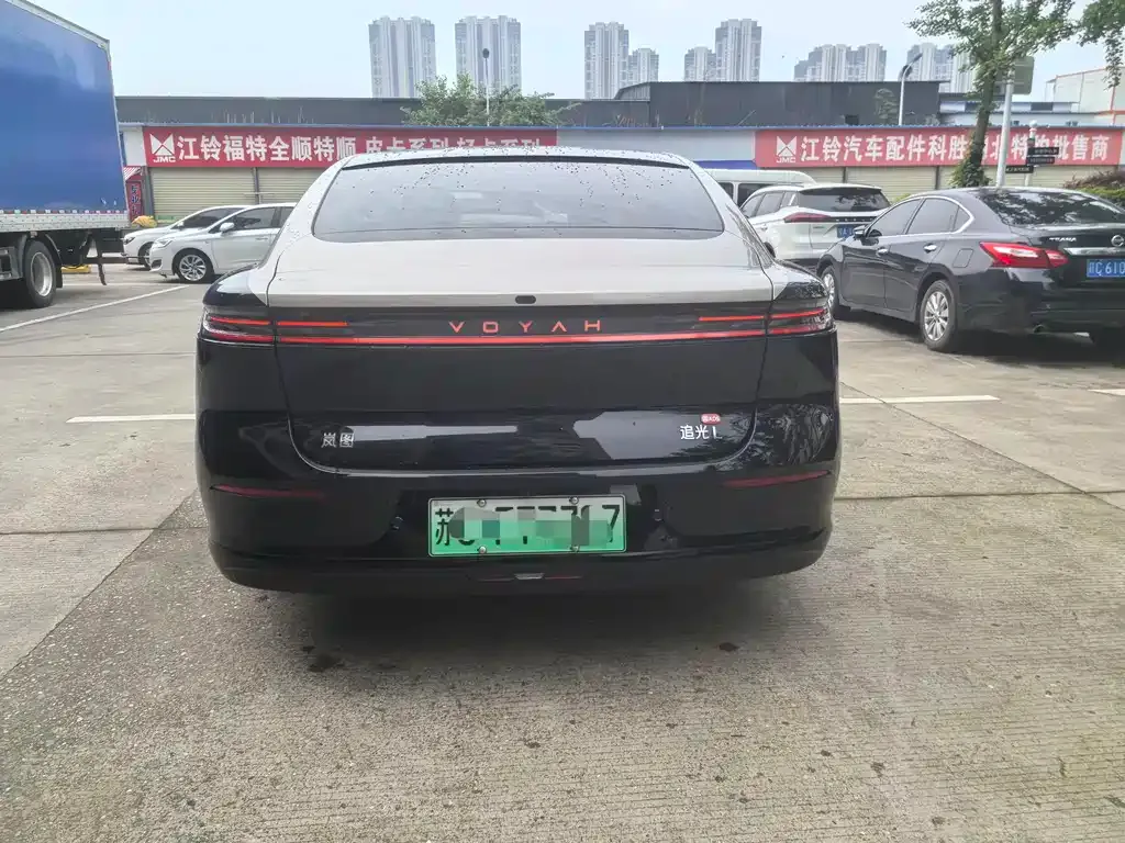 VOYAH Zhuiguang L 2025 из CN, фото 6