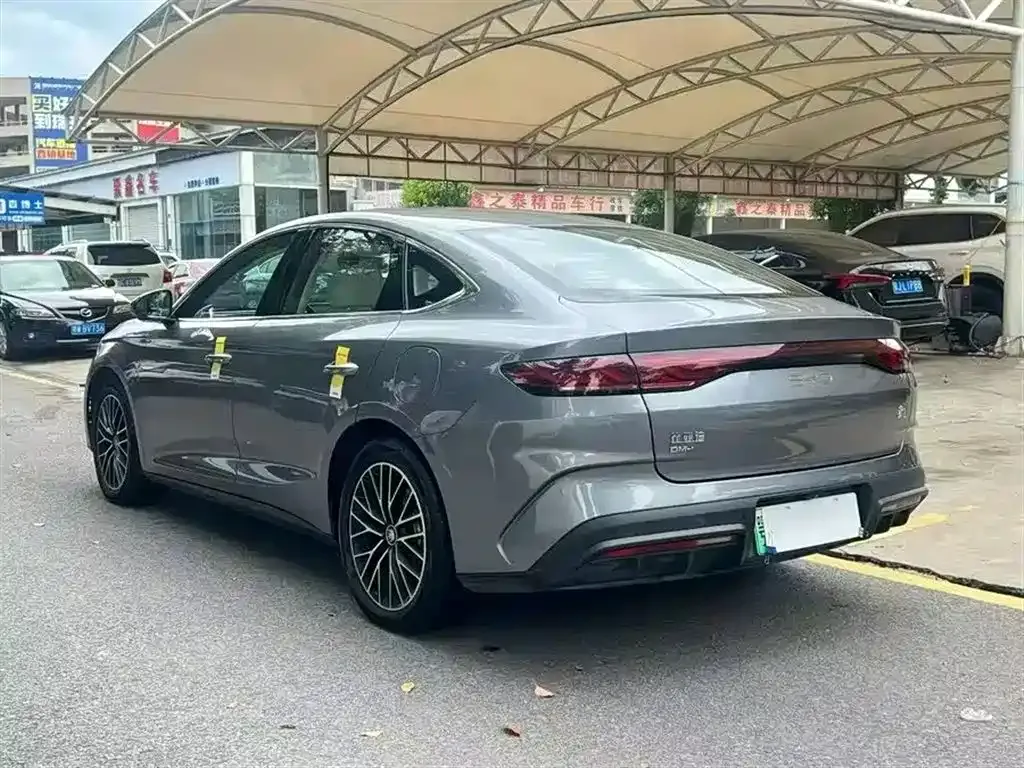 BYD Qin L — фото 4